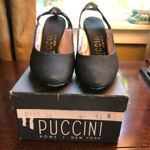 Vintage 1950s linen sling back pumps